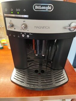 Prodám automatický kávovar DeLonghi esam 3000