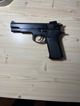 Prodám airsoftovou manuální pistoli M4505 - 1