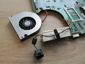 Základní deska z HP compaq 6720s