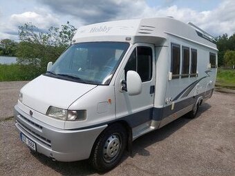 Obytný vůz HOBBY 600D/650 MAXI FSE r.v. 2000