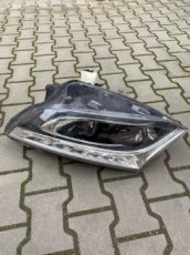Mercedes Benz V-Class 2014 - světlo - lampa