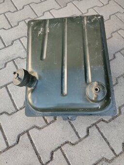Gaz 69 - přídavná nádrž - nová
