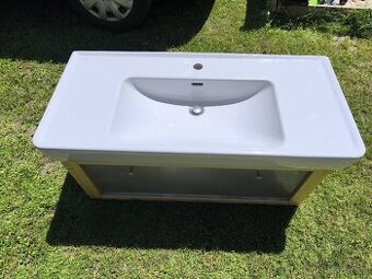 Umyvadlo se skříňkou 105 cm