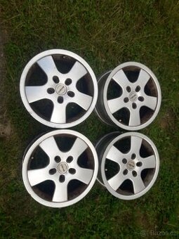 Alu disky Mazda 5x114,3 R15 x 6,5J, ET 40