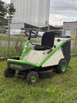 Zahradní traktor etesia hydro