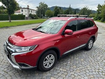 Mitsubishi Outlander 2.2 Di-D 110kw 4x4 1.Majitel