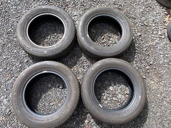 130. Letní pneu 205/65 r16 Falken Ziex ZE010B