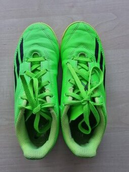 Dětské sálové boty ADIDAS velikost 32