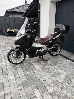 Honda Integra 700 dct