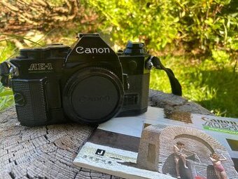 Canon AE-1 Program – černá verze, perfektní stav