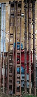 Haki lešení přebytky prodám -stojka 3m patka obdélník kus za