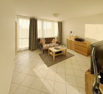 Pronájem bytu 2+kk/L, 41,5m2, 6. nadzemní podlaží, ul. Nekva