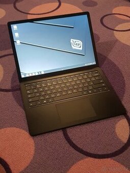 Surface Laptop 4; Linux Mint