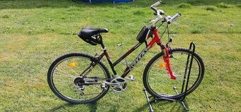 Dámské trekingové kolo Kellys