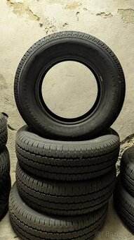 GT RADIAL 215/70R15C