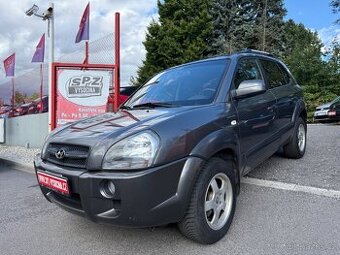 Hyundai Tuscon • 4/2008 • 104kw • 2x klíč • Nová STK