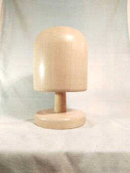 Modisticka forma na klobouky