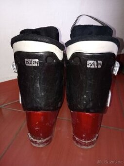 Lyže 140cm, 2x lyžáky