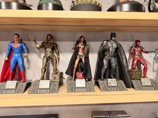 HOT TOYS Justice League 1/6 – Kompletní tým nebo po kusech