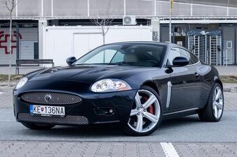 Jaguar XKR 4.2 Coupé 306kW A6, (2007)