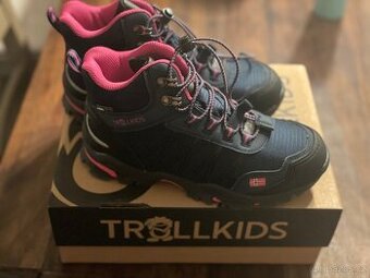 Trekingové boty Trolltunga vel 34