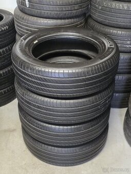 215/65/17 Letní pneumatiky Michelin Primacy 4