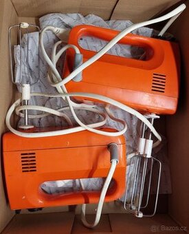 Přenechám dva retro mixéry.