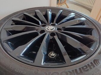 Sada kol 19" ze Škody Superb