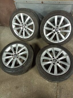 4ks alu disky orig. VW 5x112 r17 pneu 205/50 r17 5mm