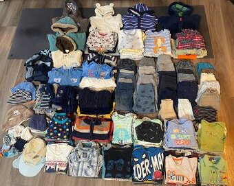 Balík oblečení pro kluka do 2 let