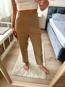 Krásné béžové kalhoty s vysokým pasem Zara