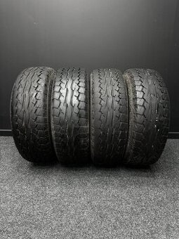 Sada pneu Falken 235/75/15 104/101S