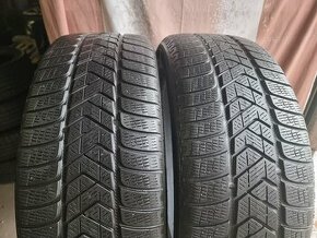 Zimní pneu Pirelli 235 50 19