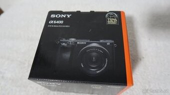 Sony A6400 + 16-50 PZ