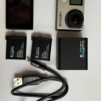 GoPro Hero 4 + 2. obrazovka + 2. baterie + nabíječka a kabel