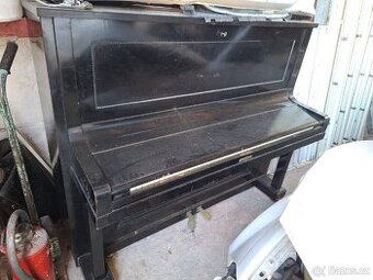 Pianino klavír E.F.GRUSS Frankfurt