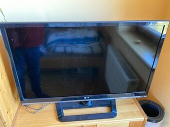Televizor LG model 32LS 5600