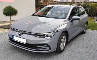 VW Golf 8 Variant 1,5 TSI, 110 kW, benzín