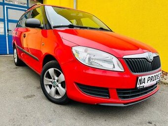 ŠKODA FABIA 1.2 TSi COMBI 63 kW PUVOD ČR KLIMA TAŽNÉ ZAŘÍZEN