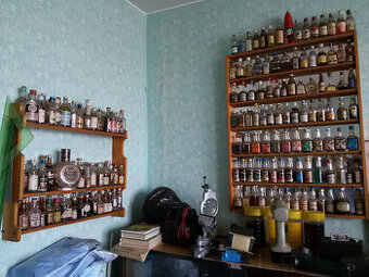 Sbírka alkoholových miniatur