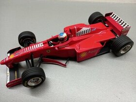 F1 FERRARI F310B  MICHAEL SCHUMACHER MINICHAMPS 1:18