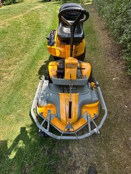 Prodám zahradní sekací traktor Stiga Park Pro 4x4