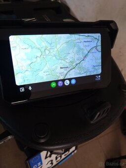 Navigace car-play