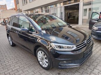 VW Touran Highline 2.0TDI 110kW DSG r.v.24 Taž. 7-míst 22tkm