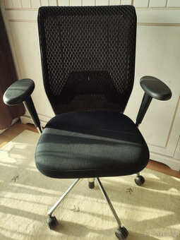 Kancelářská židle - Vitra ID Mesh Diamond