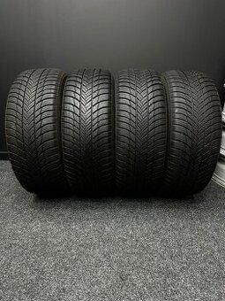 Sada pneu Bridgestone 225/60/17 99H