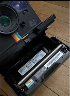 Polaroid One Step +