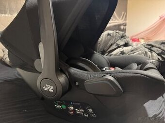 Nové vajíčko britax römer baby safe core