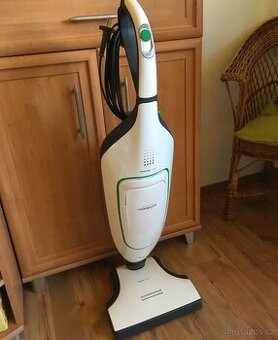 Vysavač Vorwerk Kobold VK200 s hlavicí EB400 + možná i sada