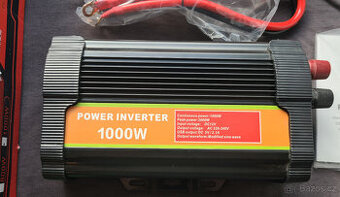 TOP NOVÝ Měnič napětí 12V/230V 1000W, špičkový výkon 2000W
